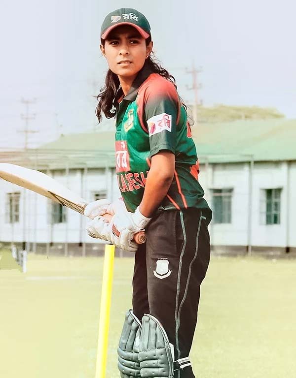 Cricket Gallery Portrait #1